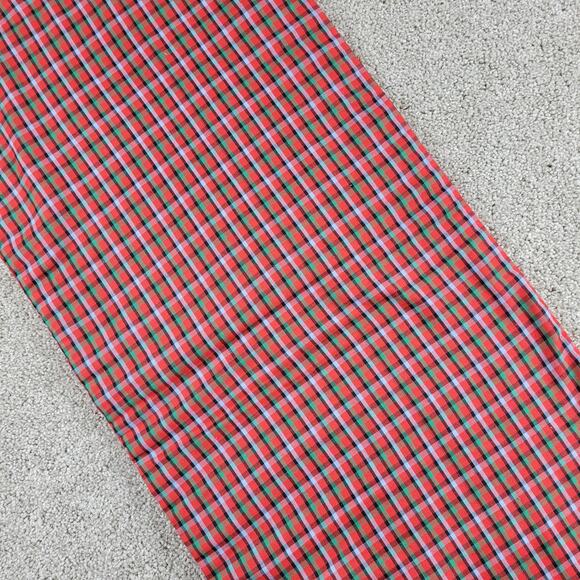 Vintage Handmade Table Runner 57" Long Red Embroidered Christmas Wreath Oval - Picture 9 of 15